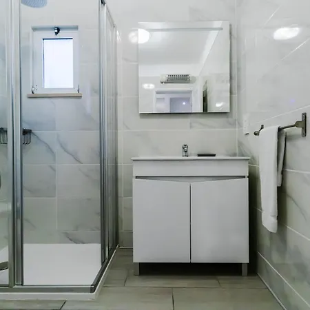 Apartamento Acolhedor T2 , Balaia Golf Village A 800 Da *