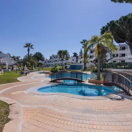 Acolhedor T2 , Balaia Golf Village A 800 Da *